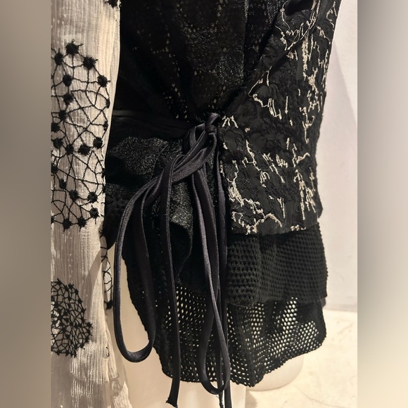 Unbelievably beautiful Ann Demeulemeester silk top.Sz38 French S/M Relaxed fit. - Picture 8 of 15